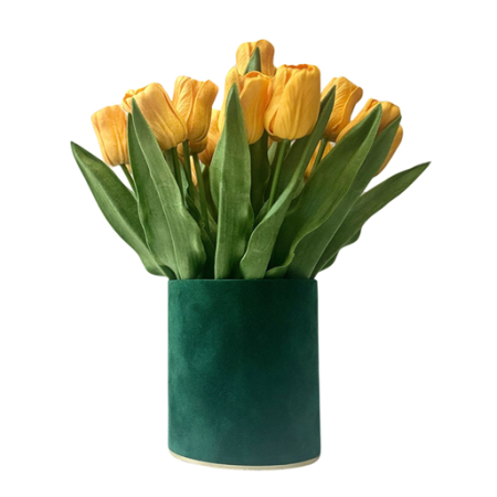 Welurowy flowerbox z piankowymi tulipanami
